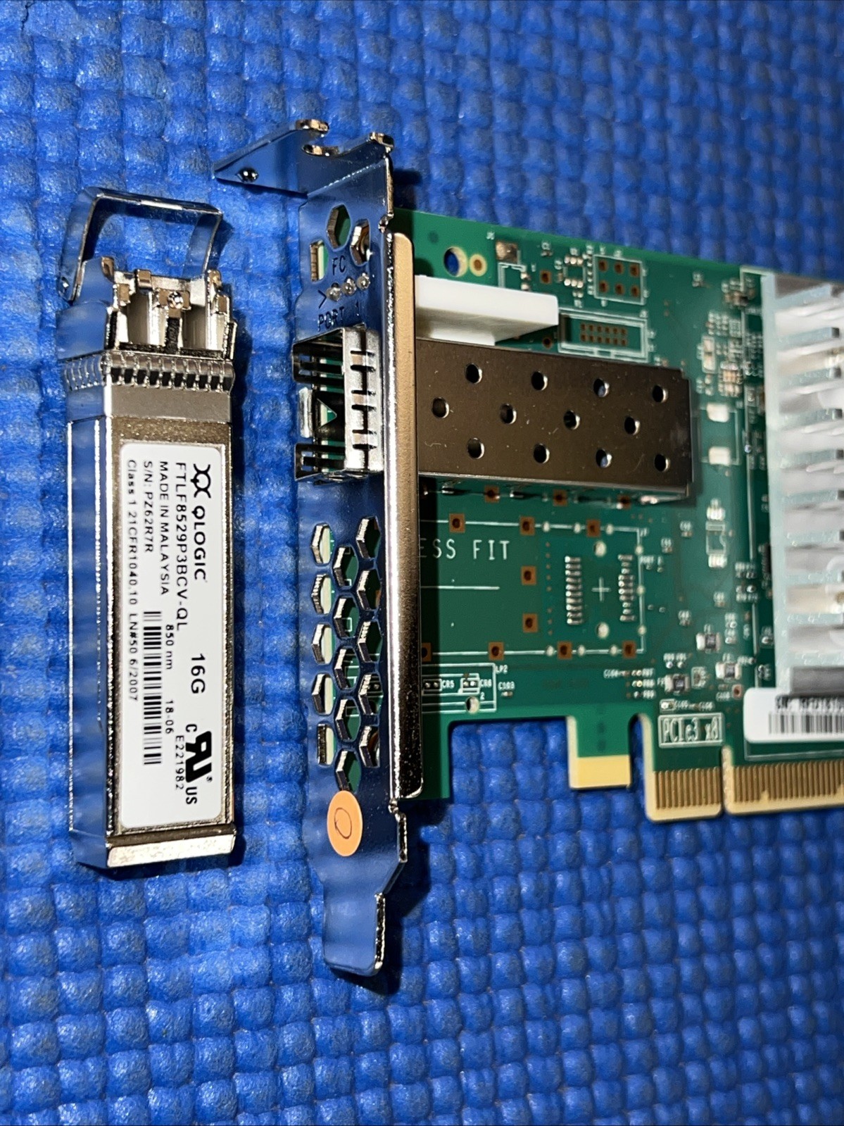 Dell P3T0T QLogic QLE2690L-DEL Single Port 16GB HBA Low Profile w/16G SFP