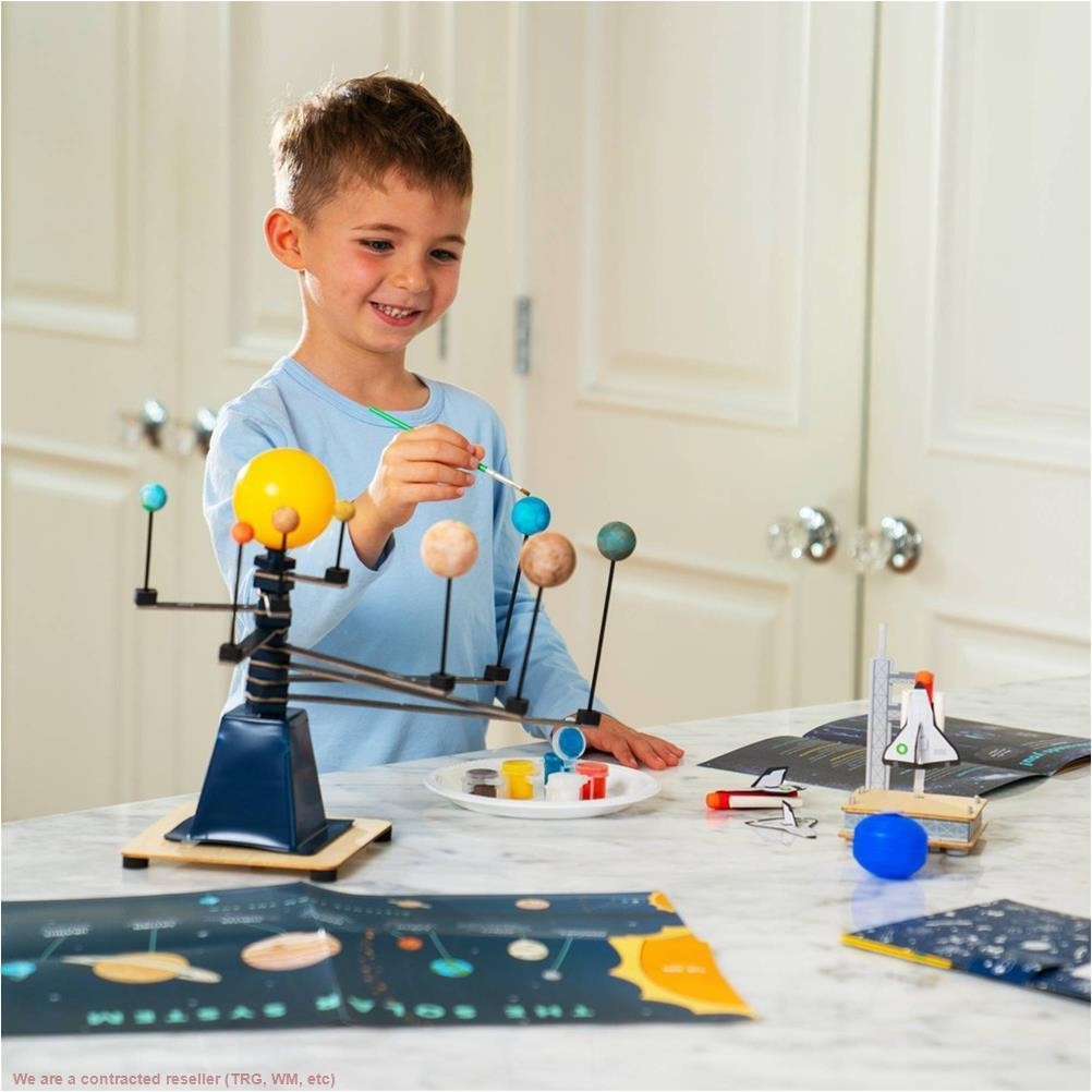 KiwiCo Astronaut Starter Kit