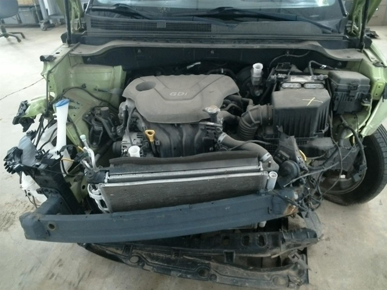 Driver Front Spindle/Knuckle Electric Model EV Fits 14-19 SOUL 104909331