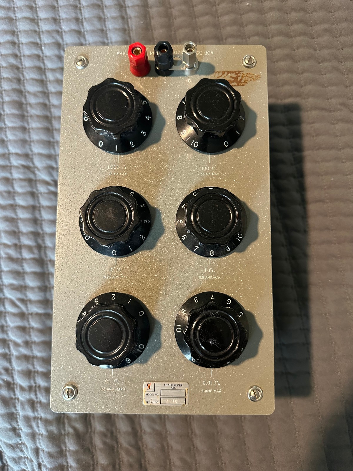 Shalltronix 817C-01 Resistance Box  Decade Resistor