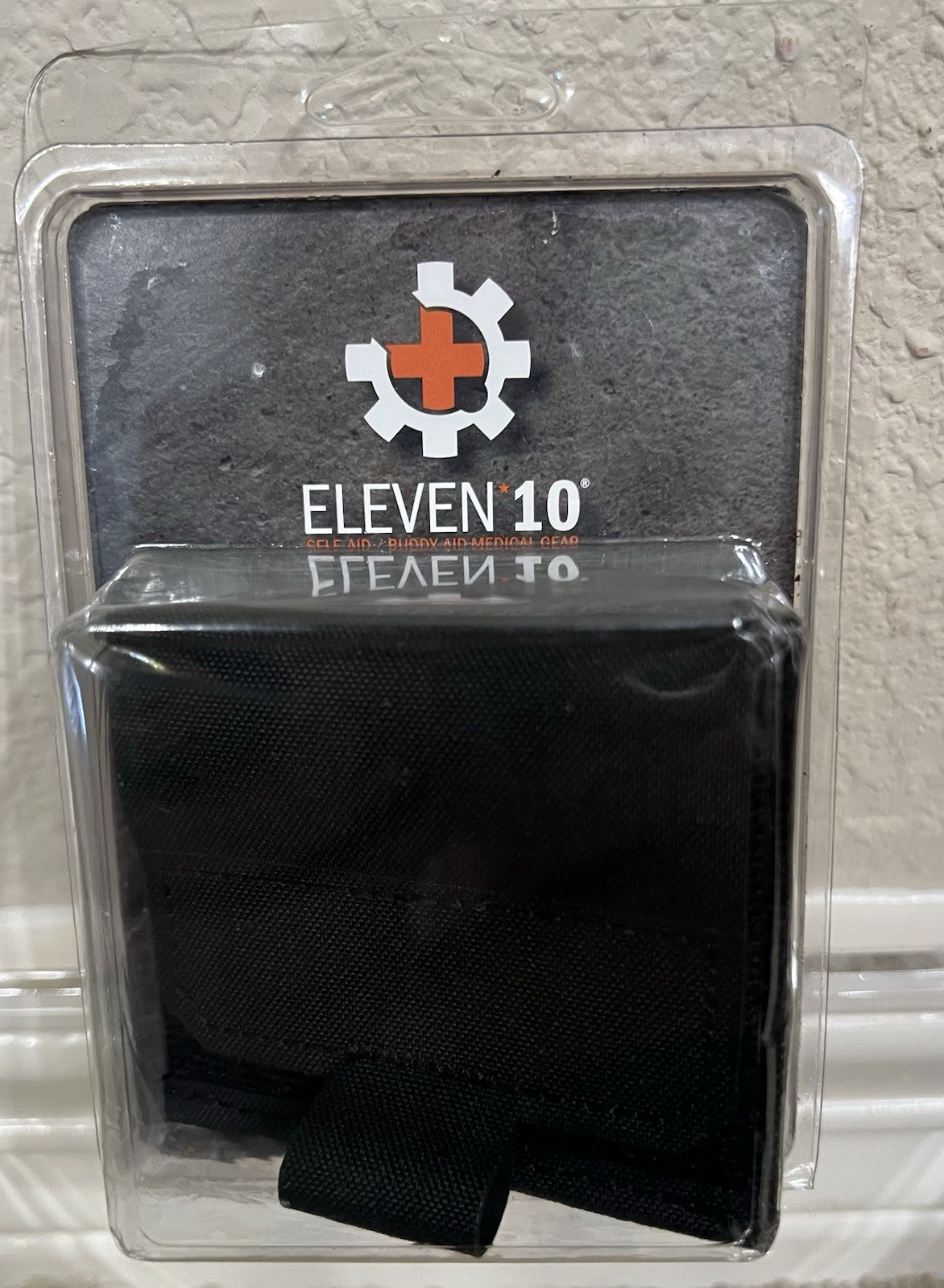 Eleven 10 - Buddy Aid Gear Glove Pouch | Holds 2 to 3 Pairs of Gloves - New