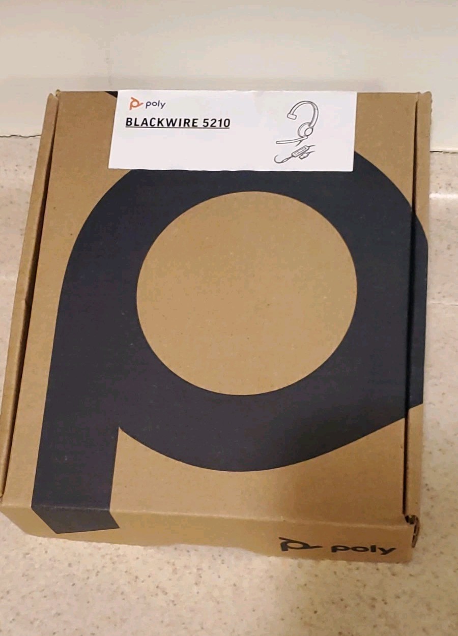 BRAND NEW Poly Blackwire 5210 Monaural USB-C Headset + 3.5mm Plug NIB SHIP FREE