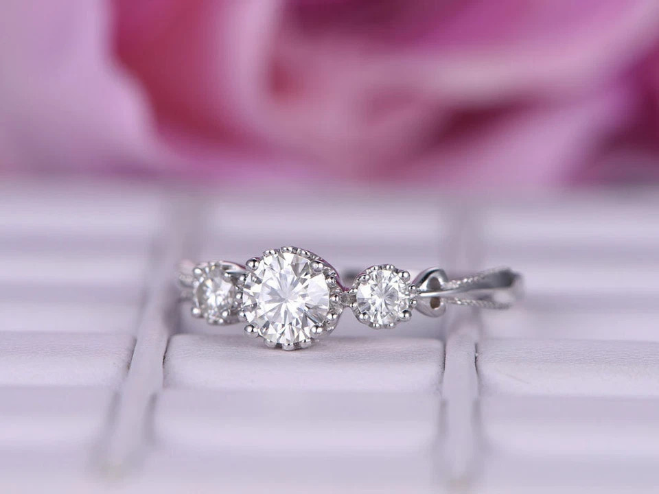 Round Cut 1.15 Ct Lab-Created Diamond Wedding Band Ring 14K White Gold Plated