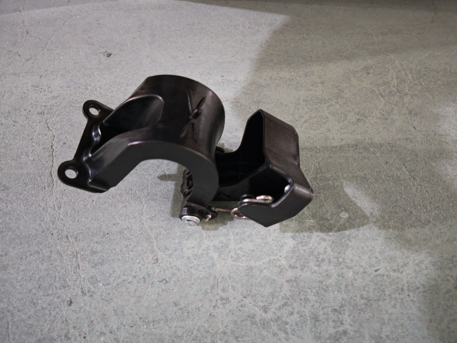 Front Fairing Panel Support For Volvo VNL 2025+