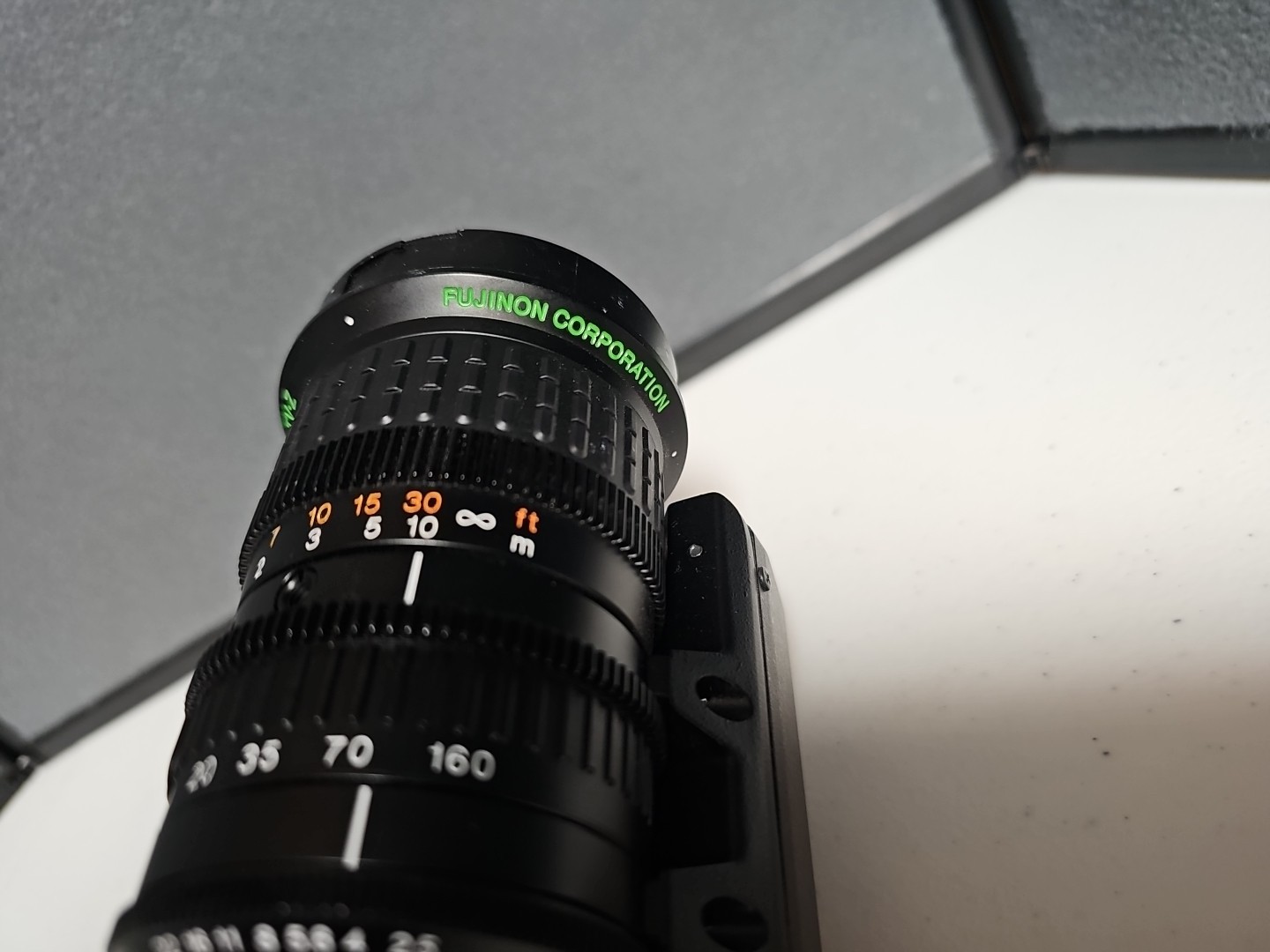 Hitachi HV-D30 DSP 3CCD Camera W Fujinon H16x10a-R11 TV-Zoom Lens 16x C-Mount