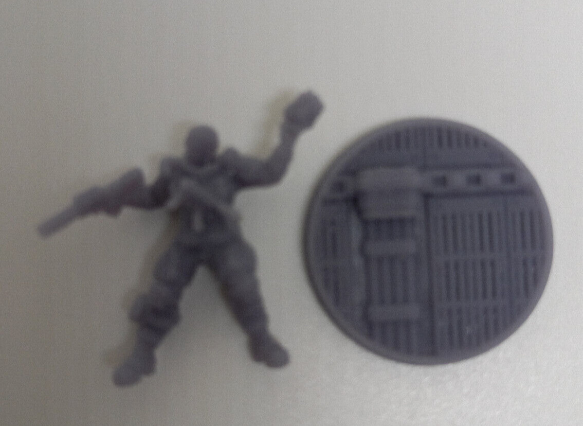 Sci Fi Soldier Cyberpunk Traveller Starfinder Etc Miniature with Detailed Base