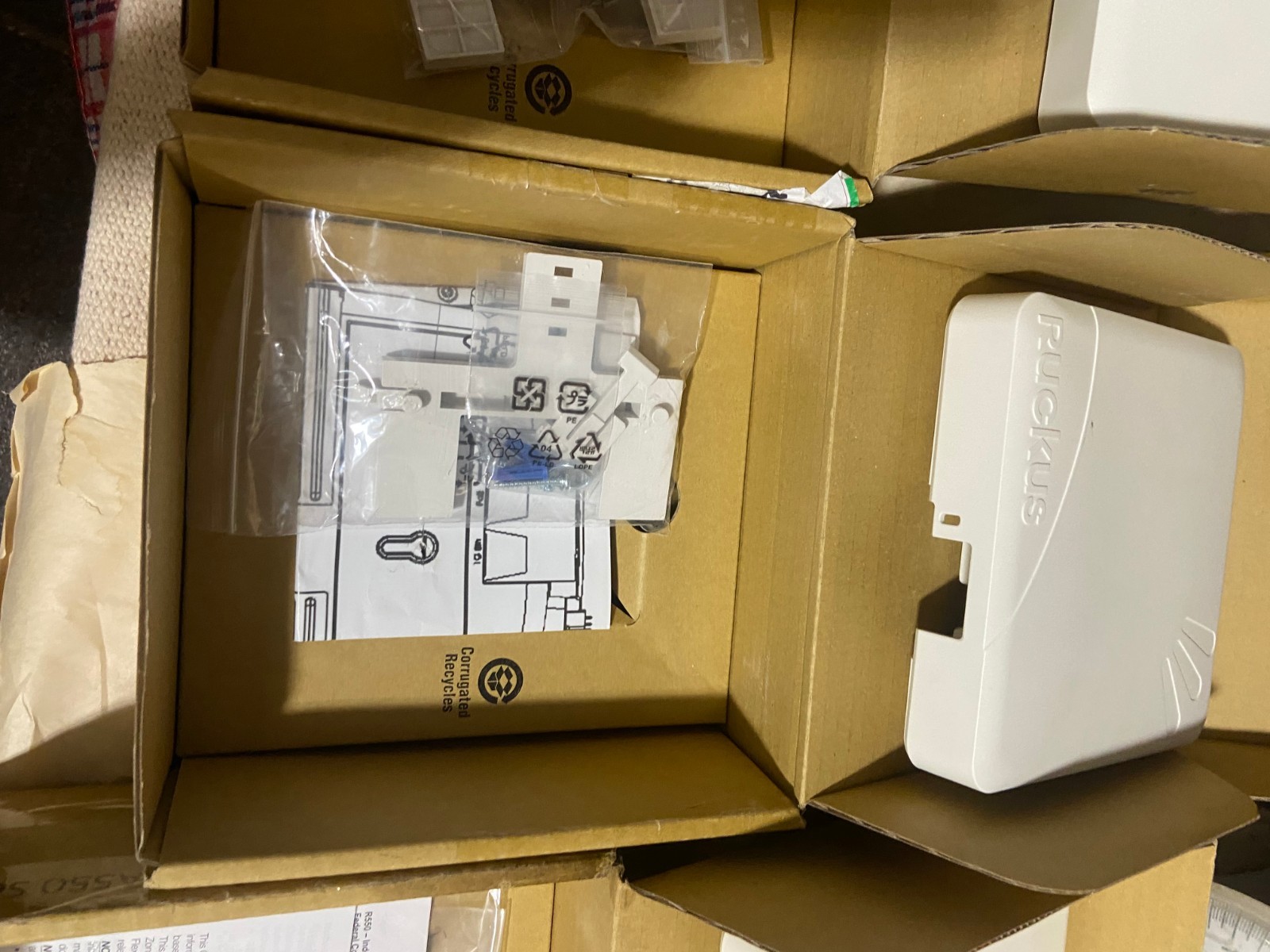 Lot of five (5) Access Networks Unleashed A550