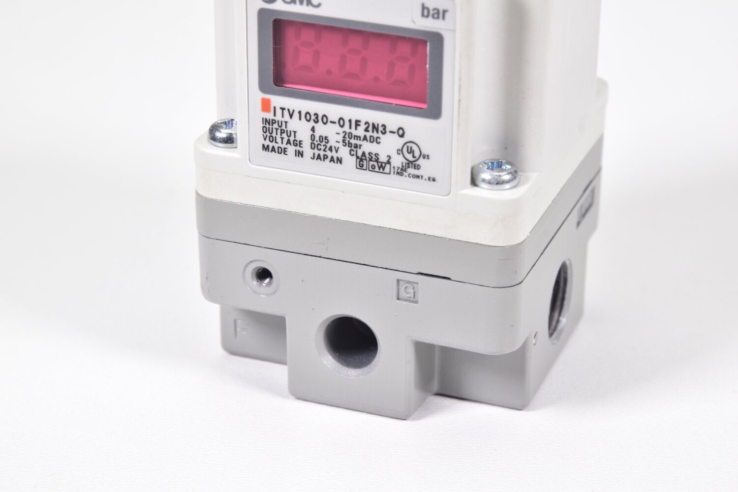 SMC ITV1030-01F2N3-Q, electro-pneumatic regulator