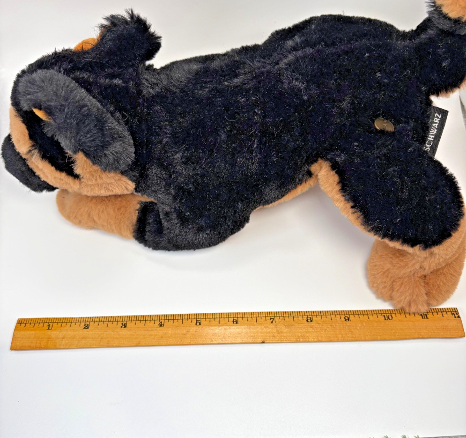 FAO Schwarz Realistic German Shepard Plush 13” Stuffed Animal Stuffy Soft Dog