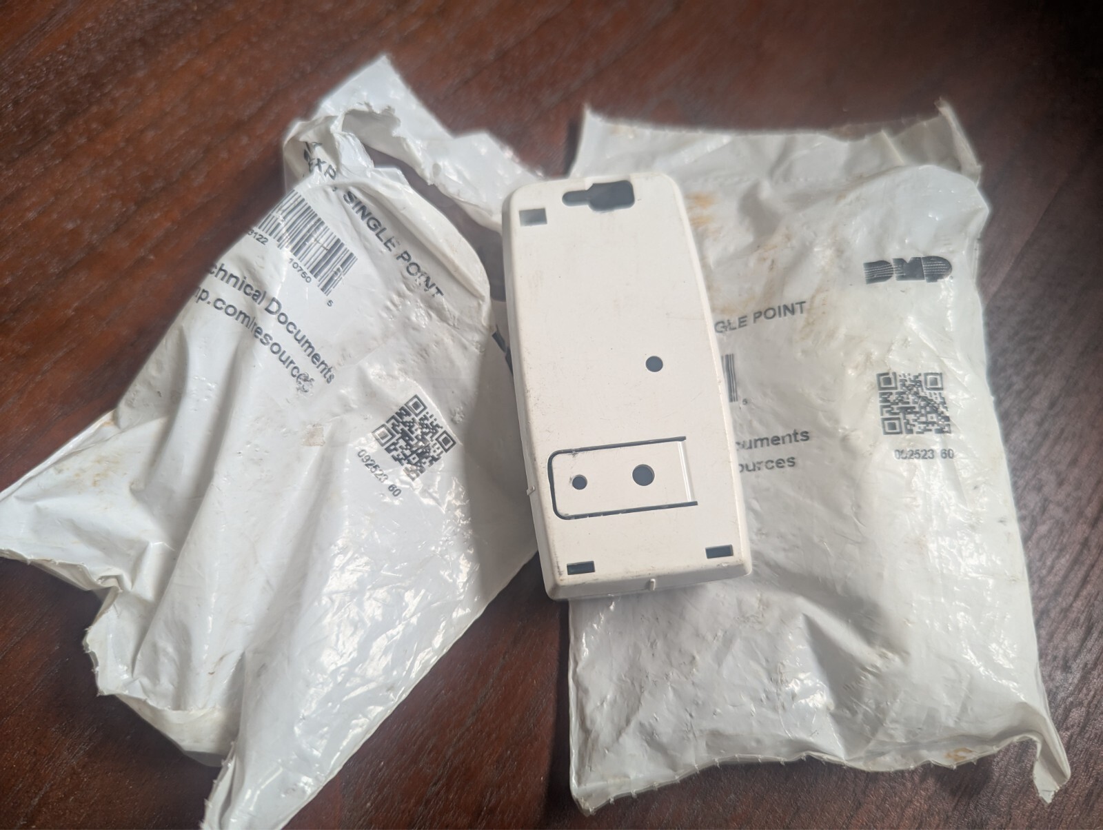 DMP 711 Single Point Zone Expansion Module - White - NEW in BAG - Only 2 left!