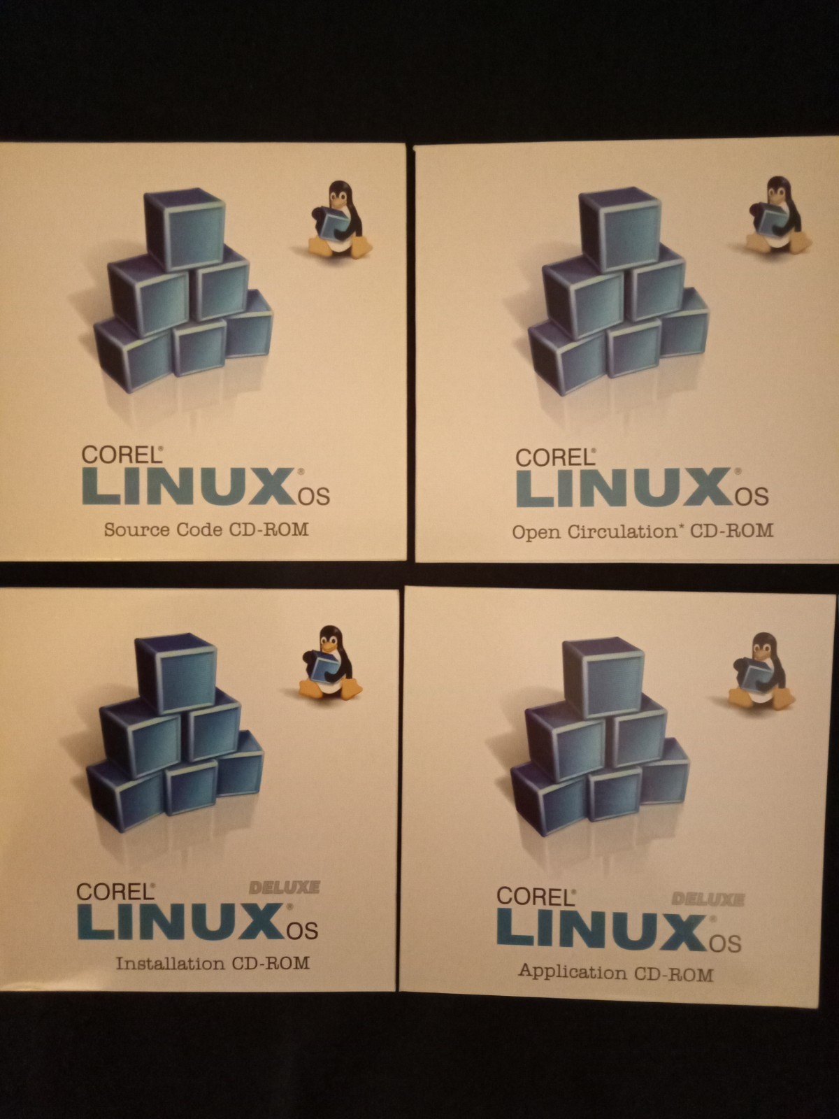 Vintage Corel Linux Deluxe (1999) includes WordPerfect 8, plush penguin