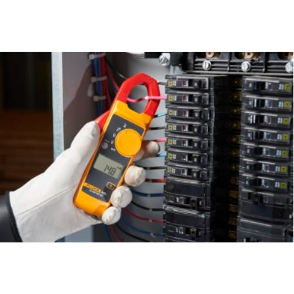 FLUKE 302 Clamp Meter AC400A Digital Multimeter Tester