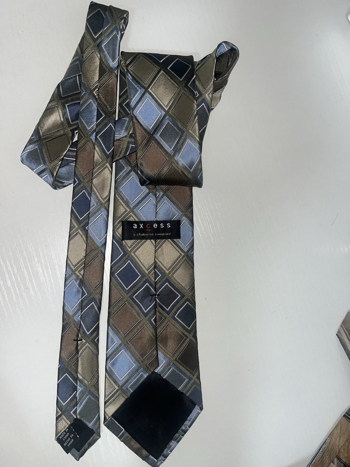 Axcess Claiborne Silk Tie Blue Brown Geometric Diamond Pattern Necktie