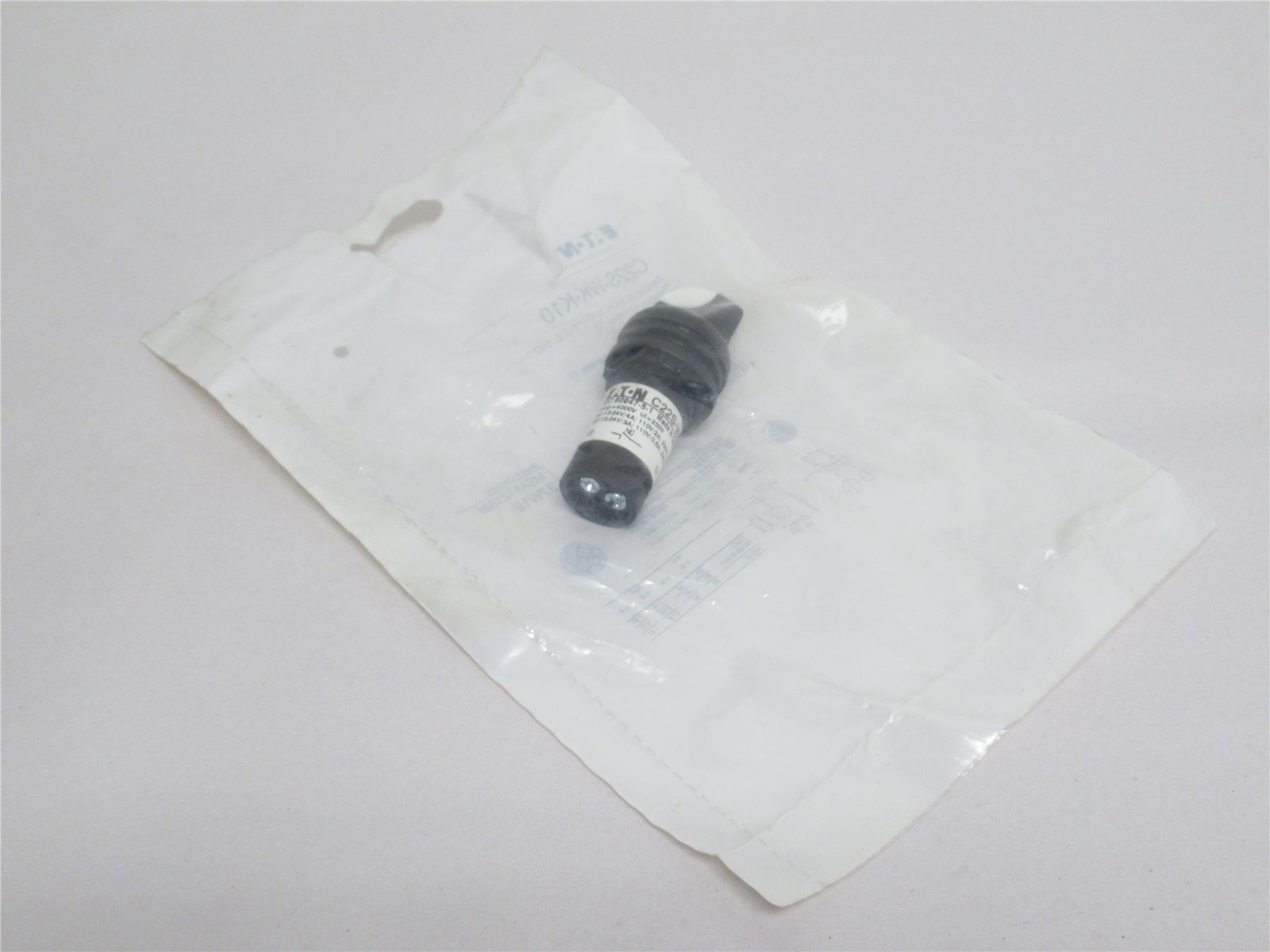 240326 New-No Box; Eaton C22S-WK-K10 Non-Illumin Selector Switch; 2-Pos; 1-NO