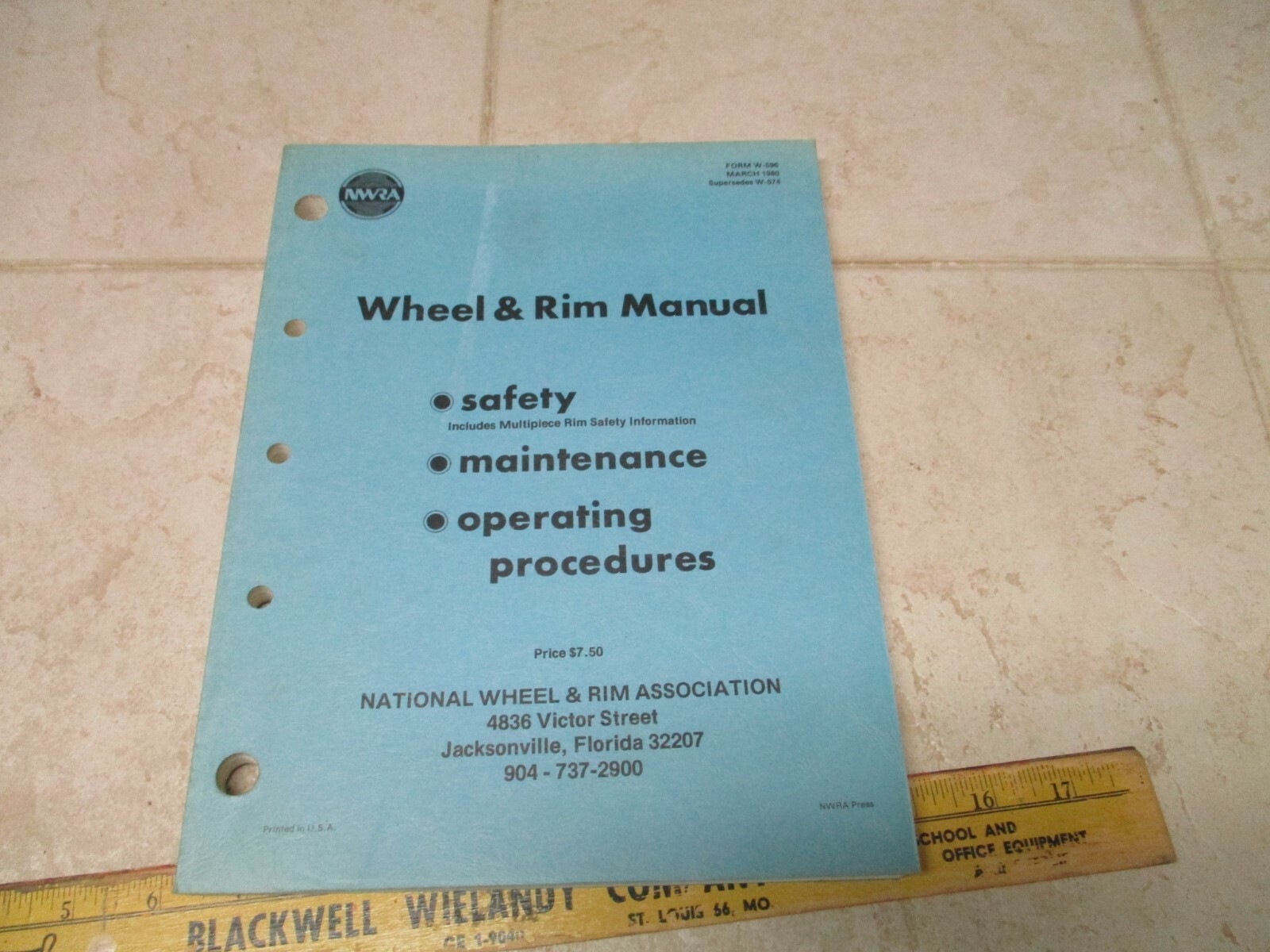 VTG NWRA National Wheel Rim Association Manual Book 1980 Cars Trucks
