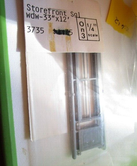 Grandt Line O scale #3735 STOREFRONT, COMMERCIAL, w/ Window 33″x 12 - More Below