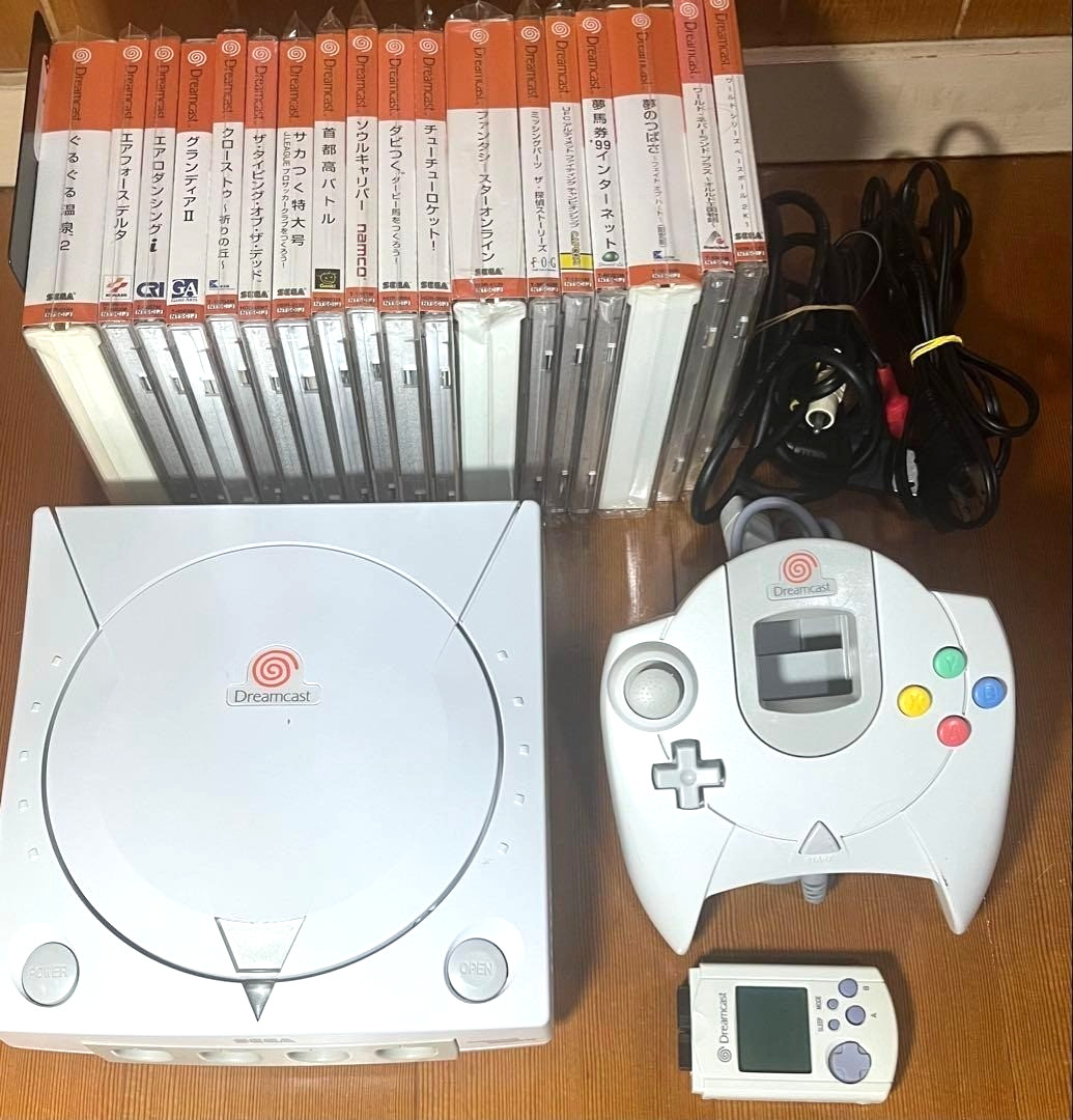 SEGA Dreamcast Console White HKT-3000 + Visual Memory + Games Tested Working JP