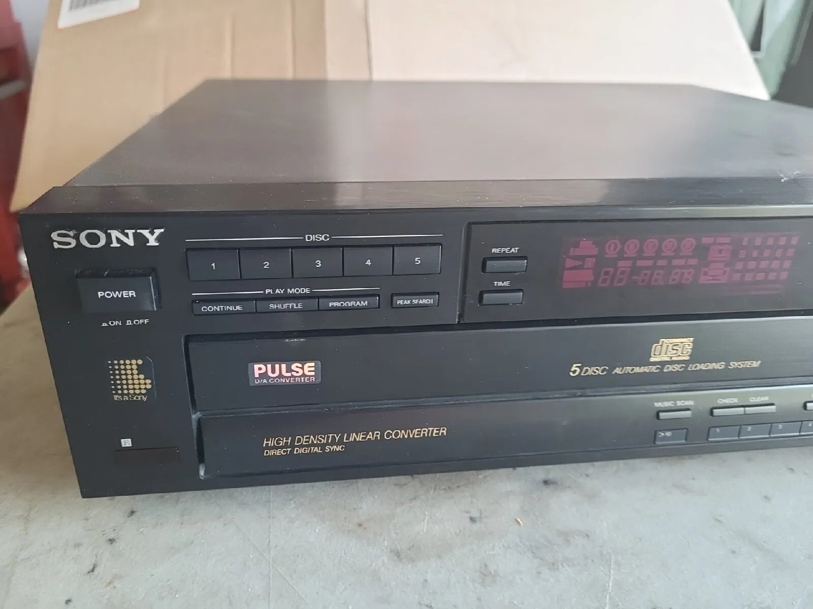 Sony Compact 5 Disc Player Changer CDP-C515