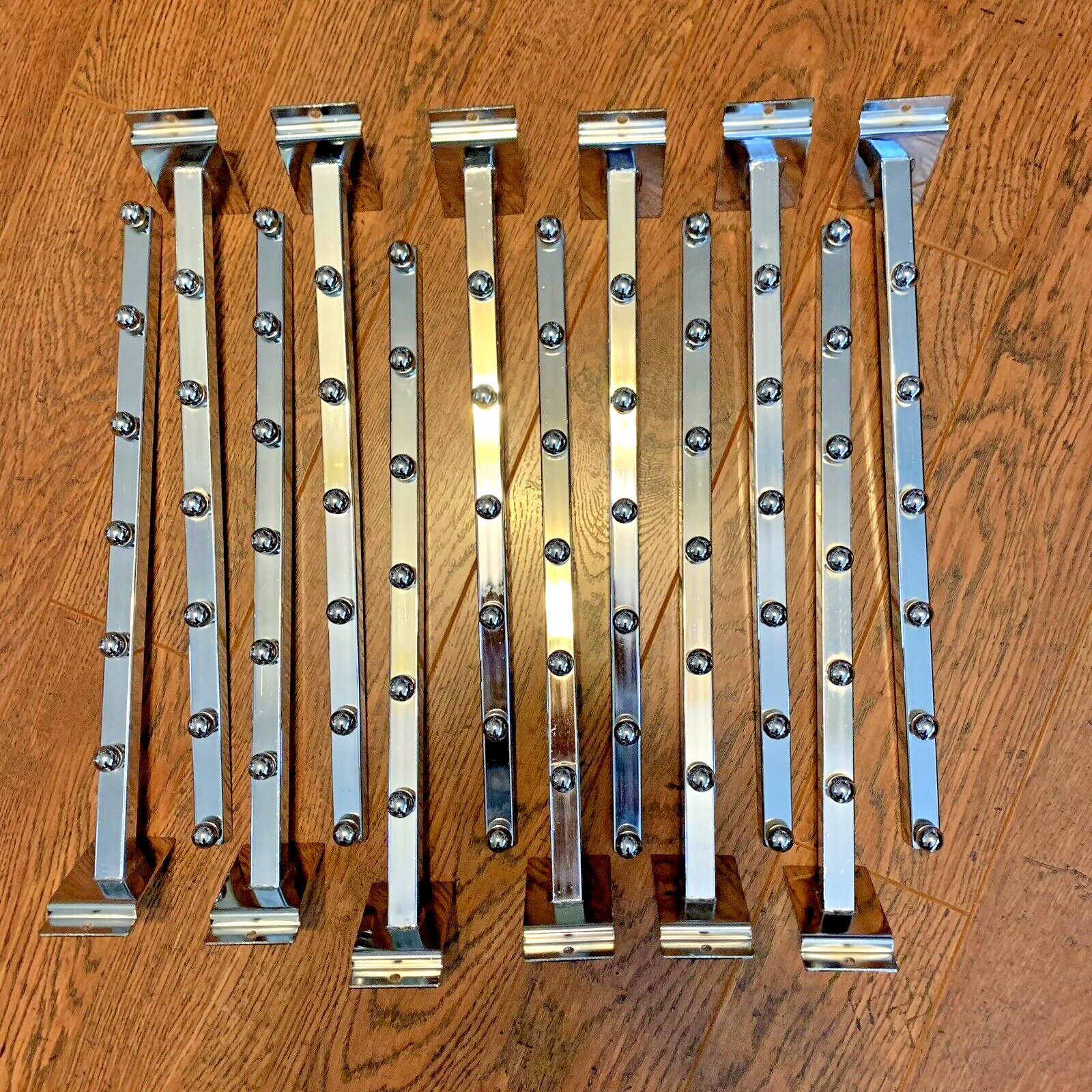 Chrome 6-Ball Waterfall Faceout 16" for Gridwall/Slatwall Set of 12