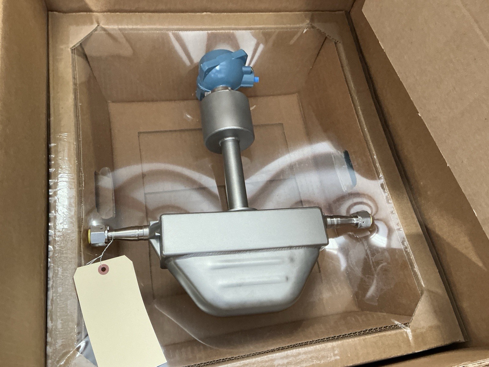 NEW MICRO MOTION F025AB77CRA2EZZZZ CORIOLIS METER WITH 1600 TRANSMITTER
