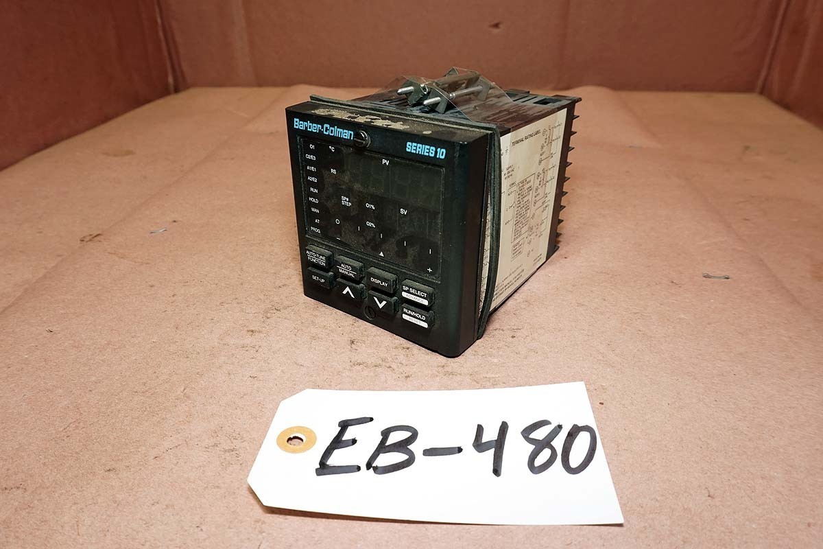 Barber-Colman, Series 10, 10QT-TJF00-000-0-00, Temperature Controller