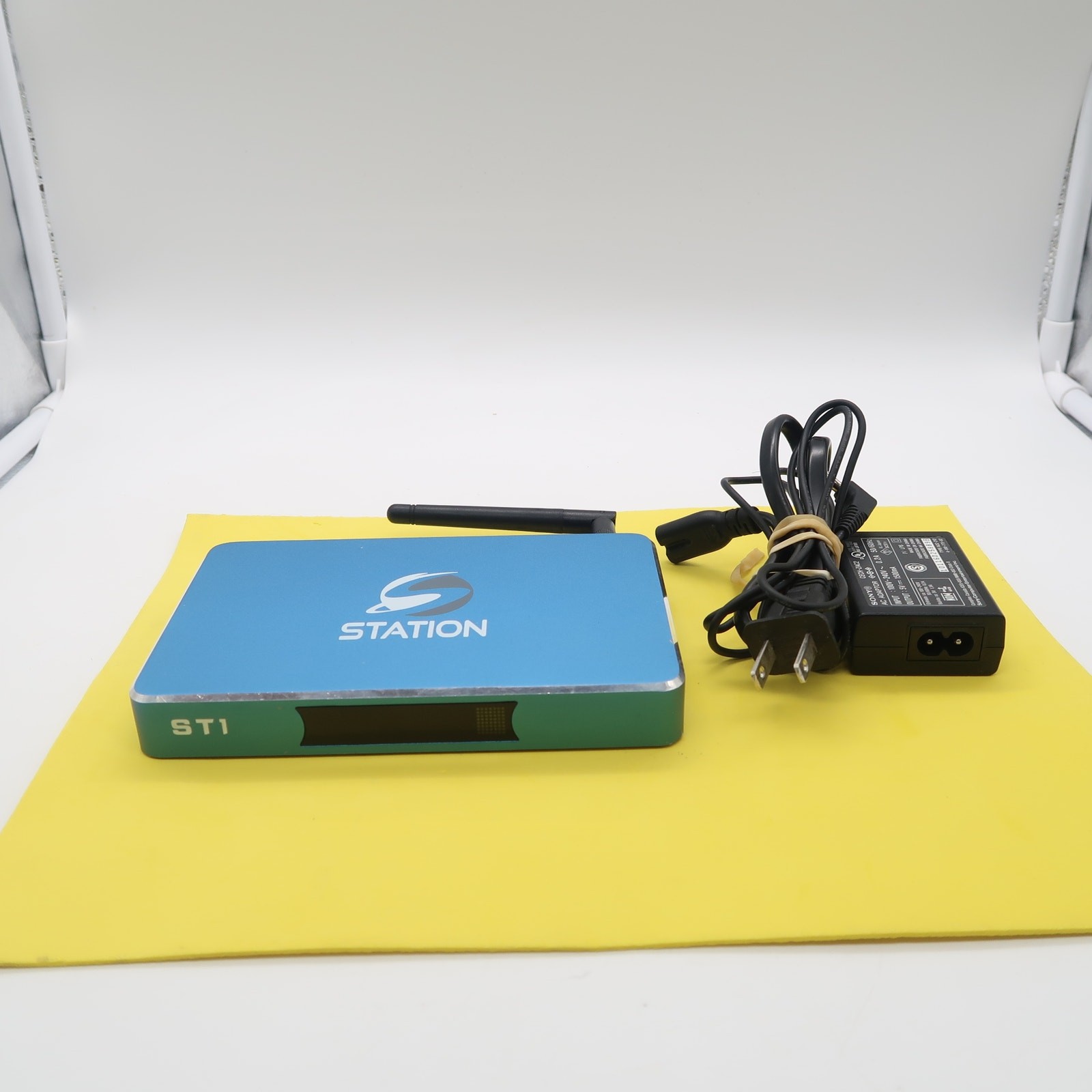 STREAM STATION ST1 ANDROID TV BOX VIDEO STREAMER STREAMING DEVICE