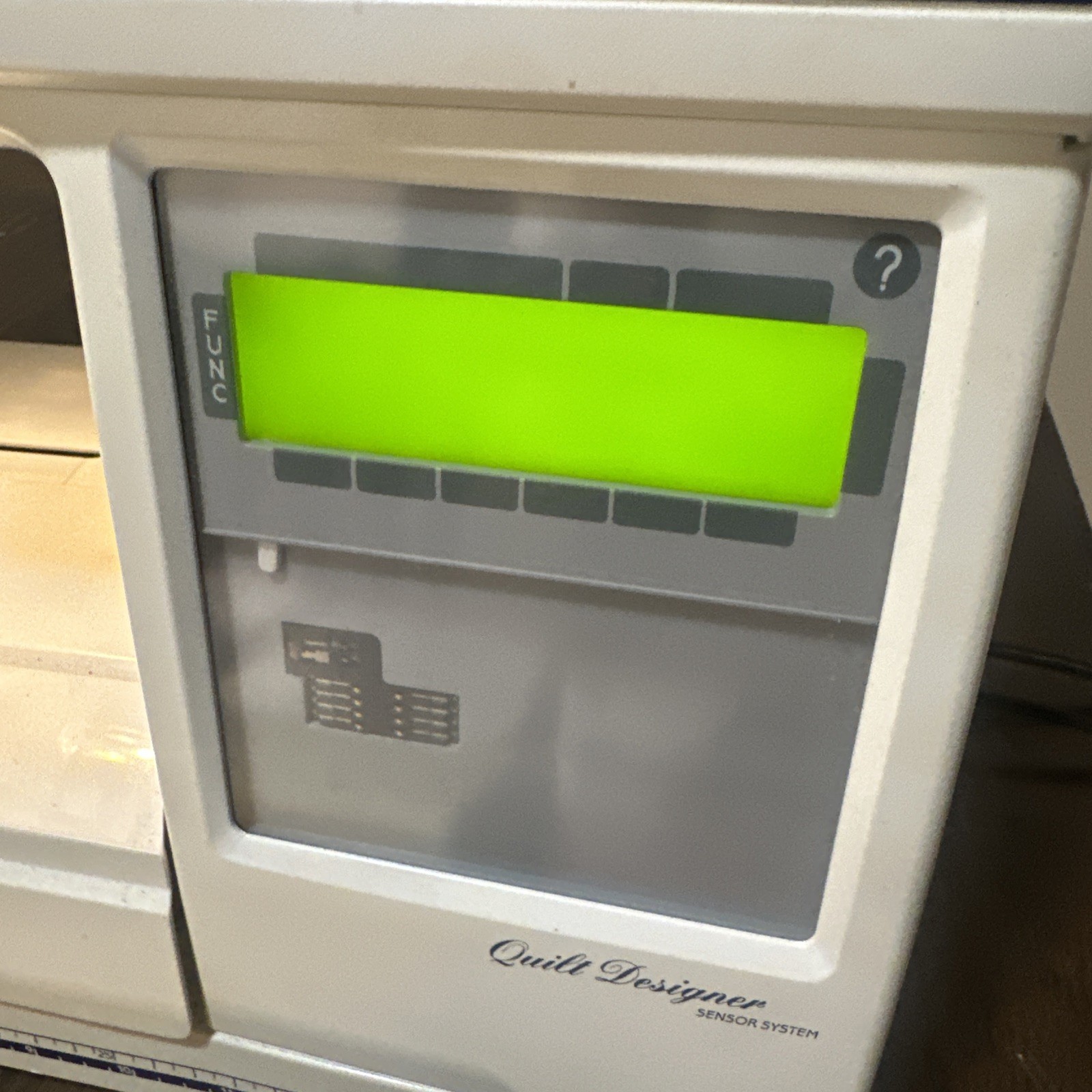 Husqvarna Viking Quilt Designer Computerized Sewing Machine Not Tested