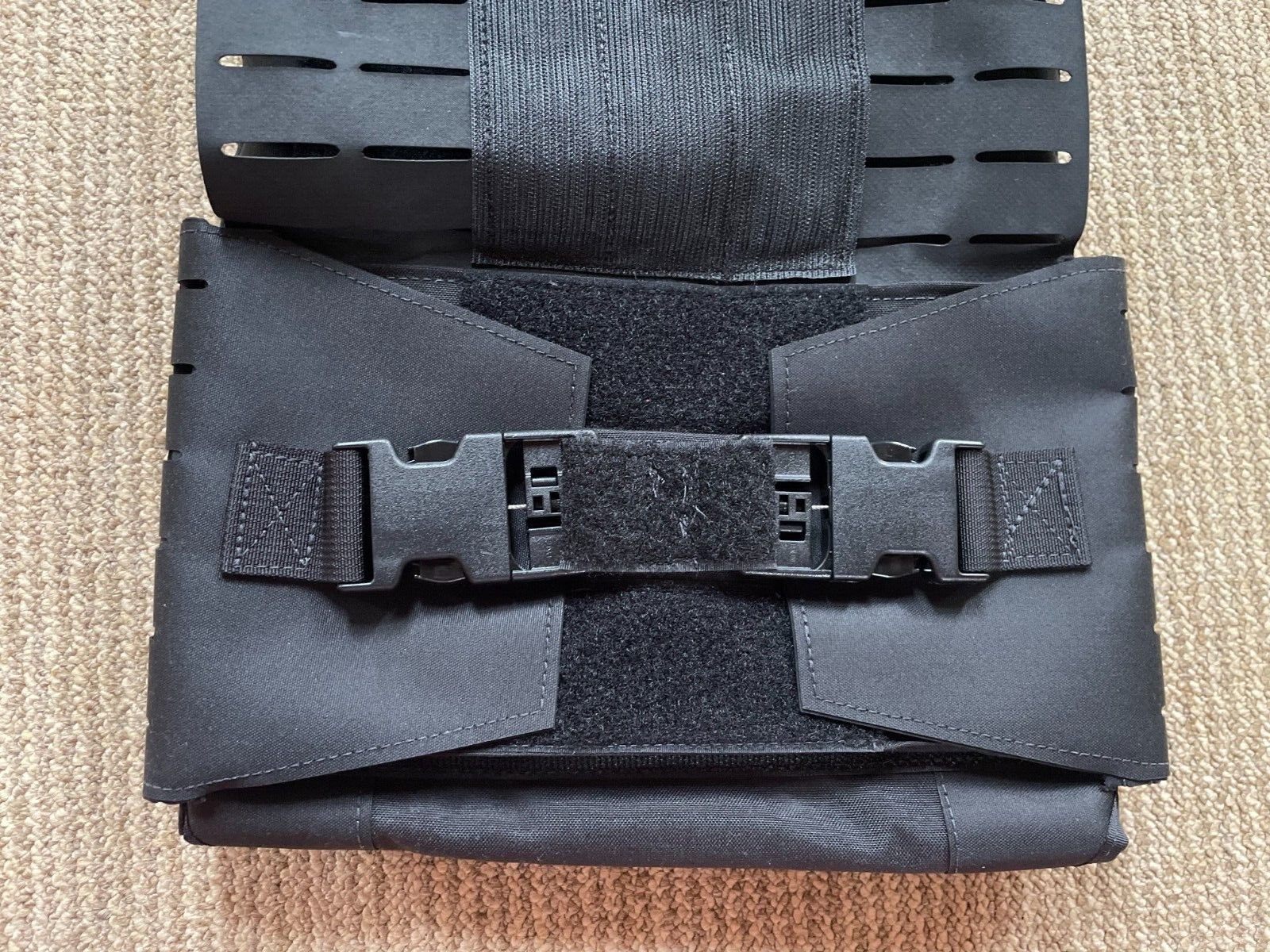 PROTECH Tactical Armor Plate Rack Carrier SHIFT AWS QRS Medium Black Webless