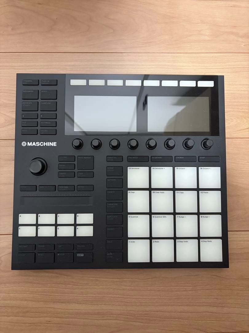 Native Instruments Maschine MK3 MIDI Groove Controller w/ USB Cable Tested