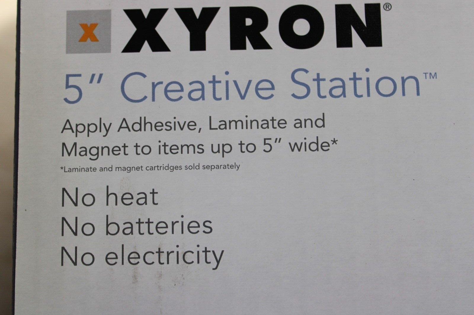 XYRON 5" Creative Station Laminator Label Magnet Maker Plus 18' Refill Cartridge