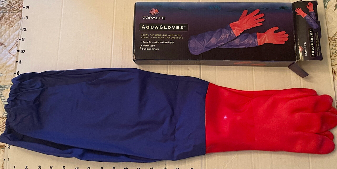 Aqua Gloves