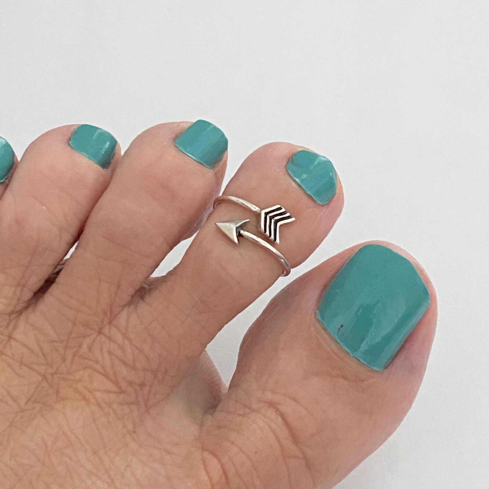Sterling Silver Thin Bow and Arrow Toe Ring, Silver Ring, Arrow Rings