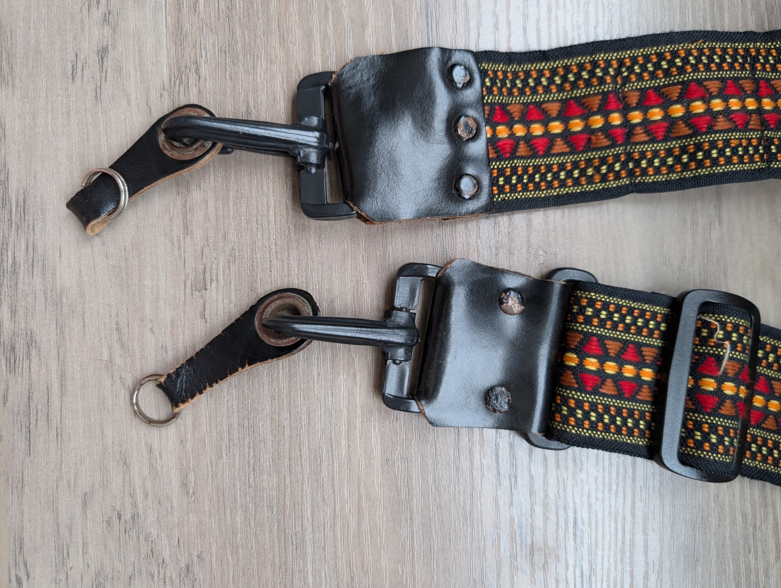 VTG CAMERA STRAP HIPPIE - HIPPY - BOHO STRAP 39"