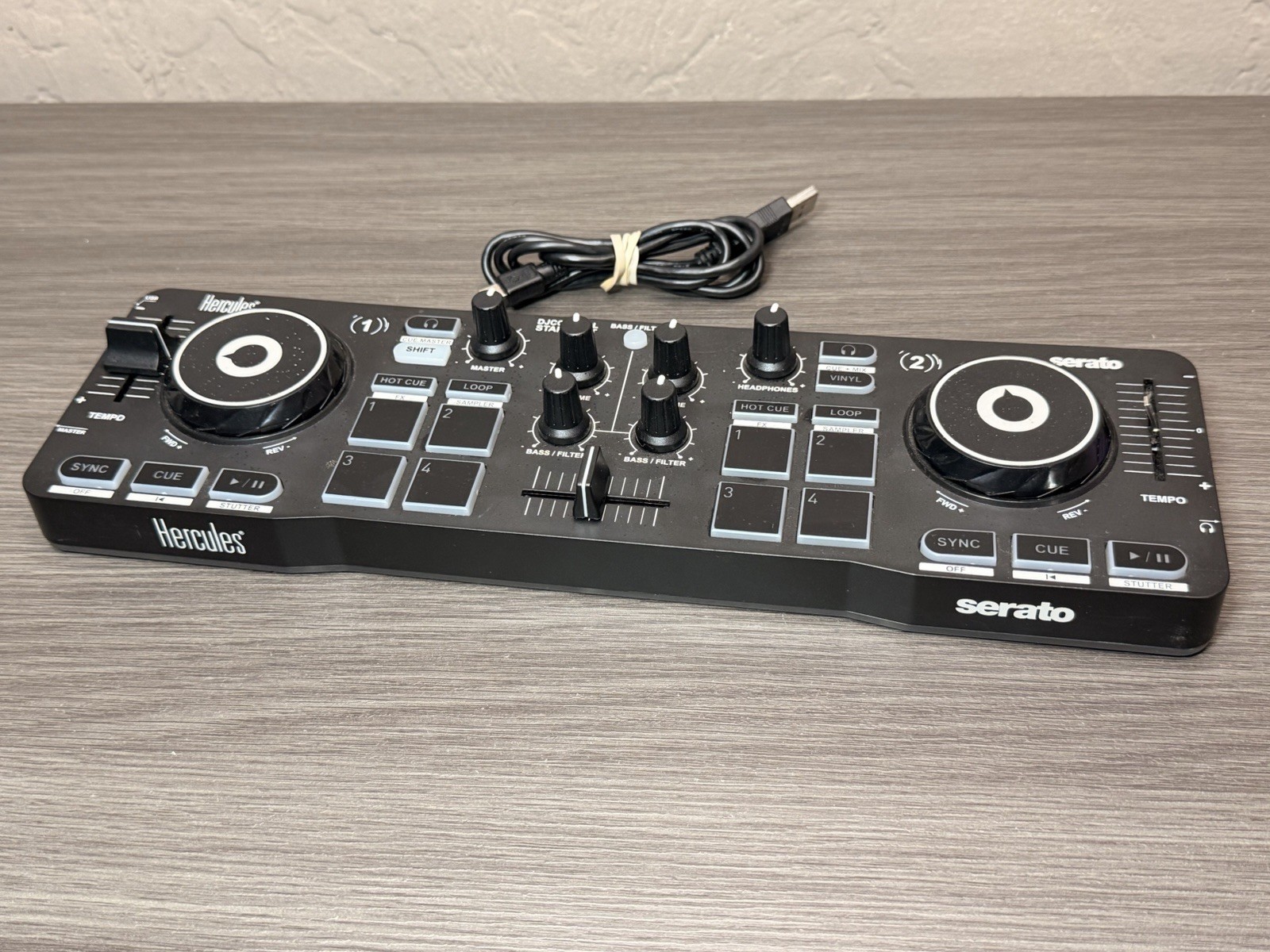 Serato Hercules DJControl Starlight USB DJ Controller
