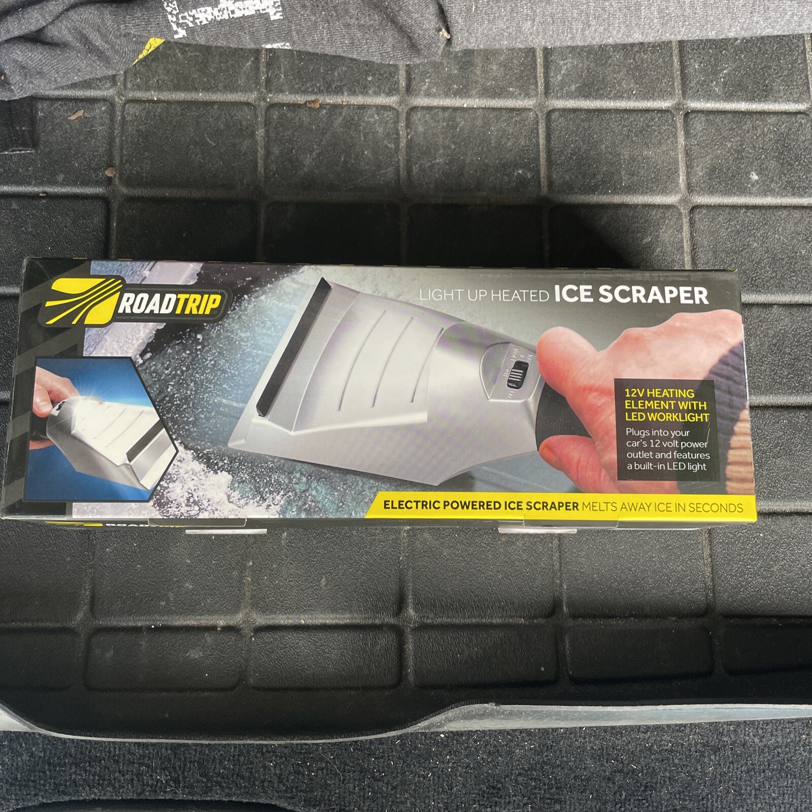 NEW Light up heated ice scraper. Road trip brand