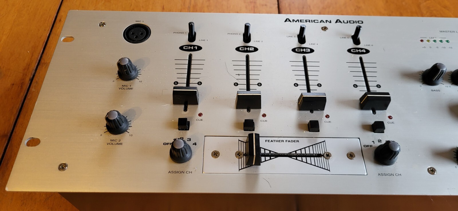 American Audio DX 4 Professional Preamp Mixer