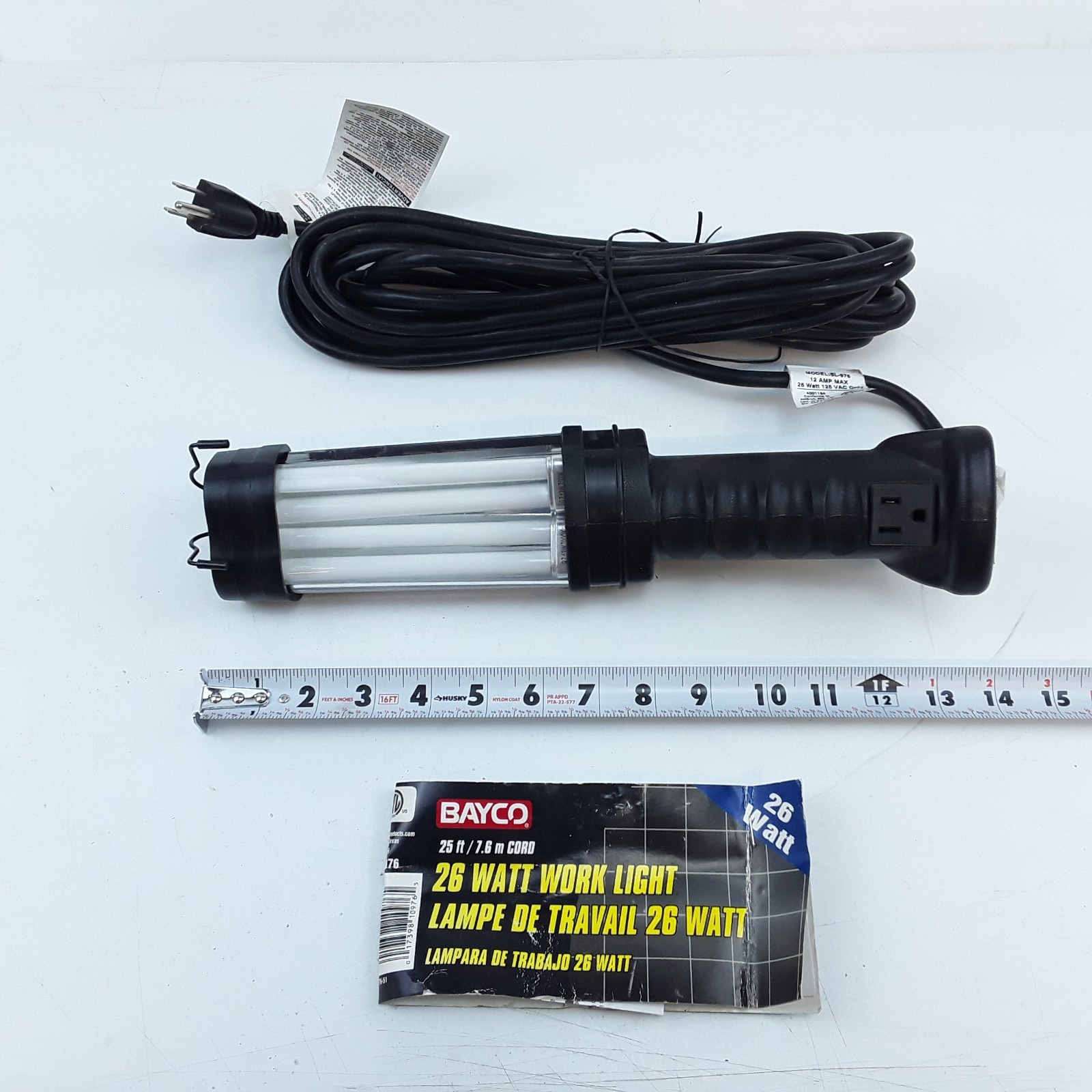 Bayco Products SL-976 26 Watts Fluorescent Work Light W/ Single Outlet