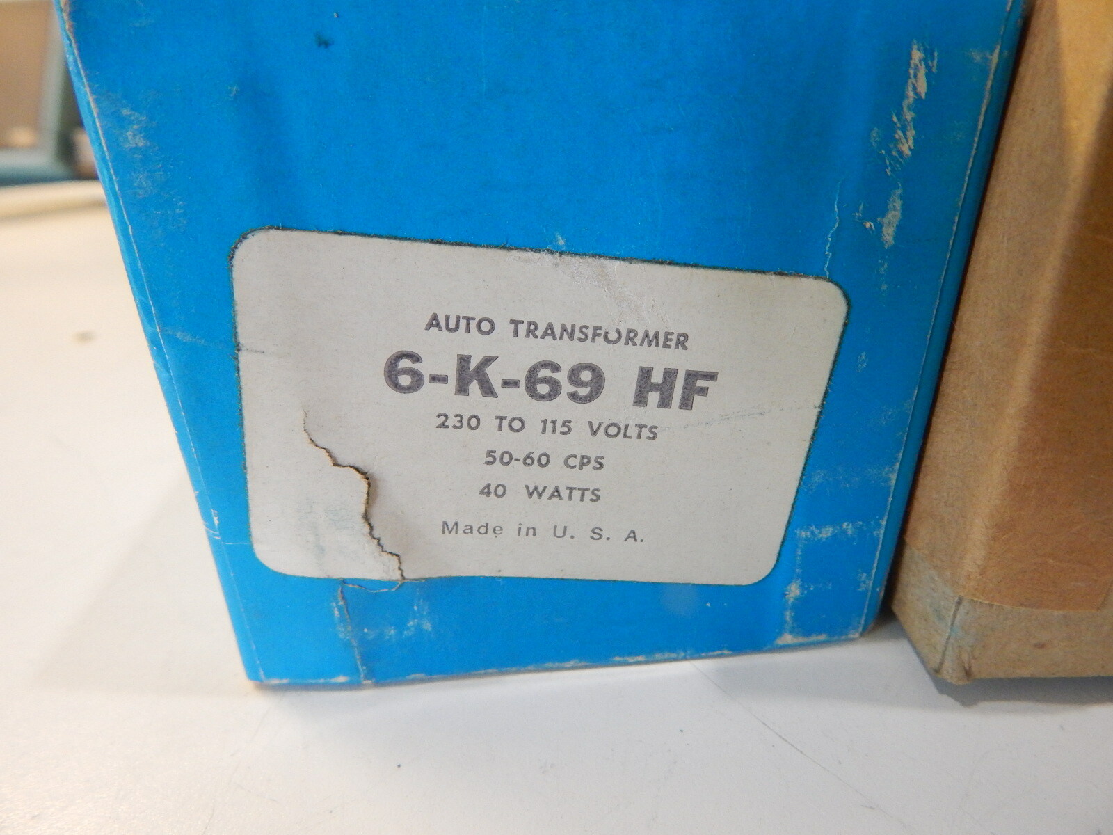 Allied Electronics 6K69HF Step-Down Stepdown Auto Transformer 6-K-69HF