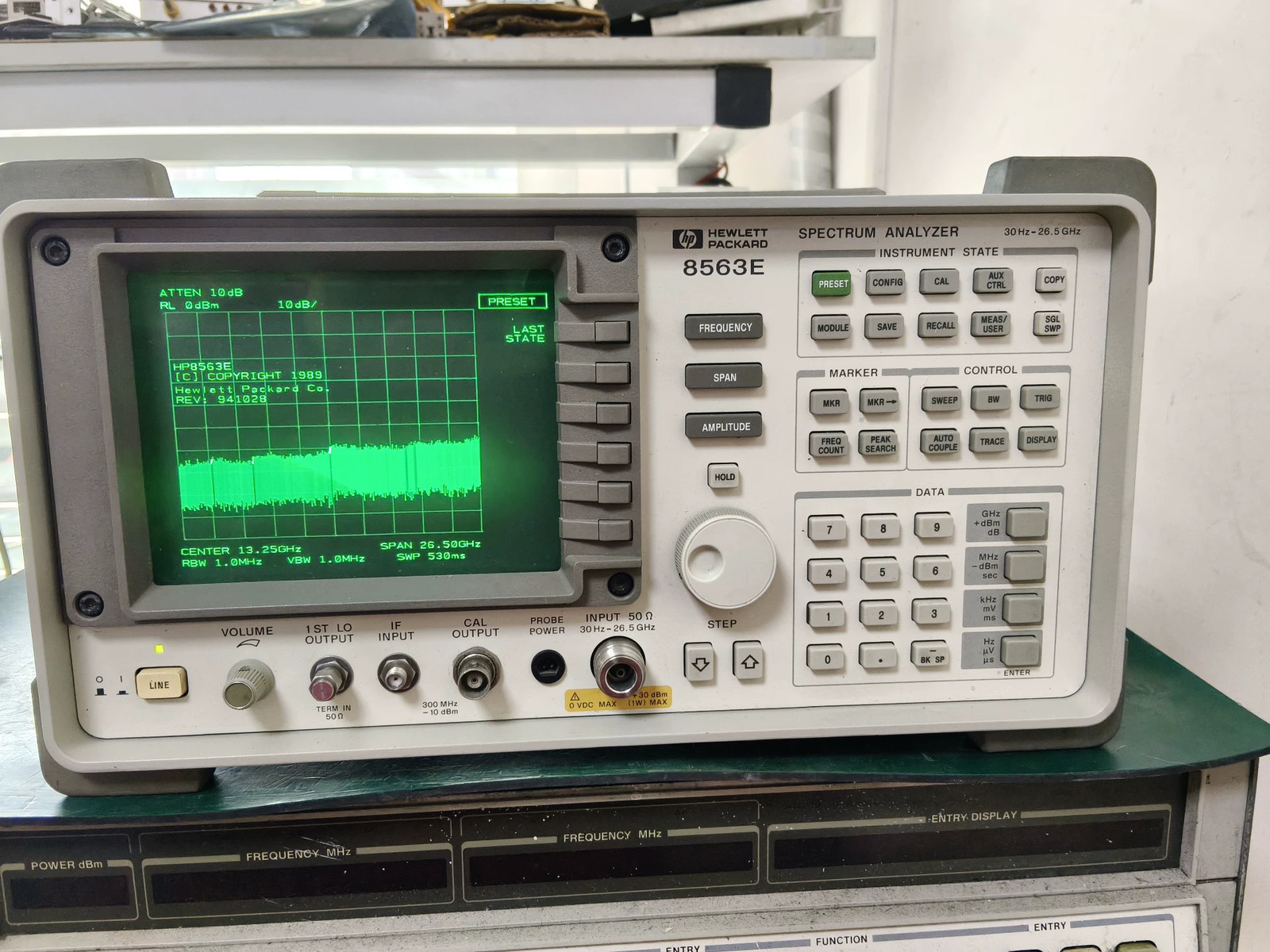 1PC USED HP Agilent 8563E 26.5 GHz Spectrum Analyzer 85620A Calibrated