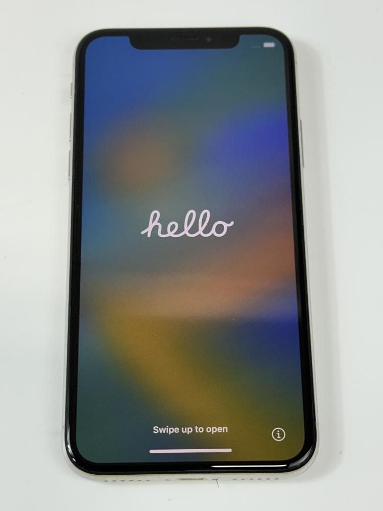 Apple iPhone X 256GB A1865 Silver (Unlocked) Smartphone - Good