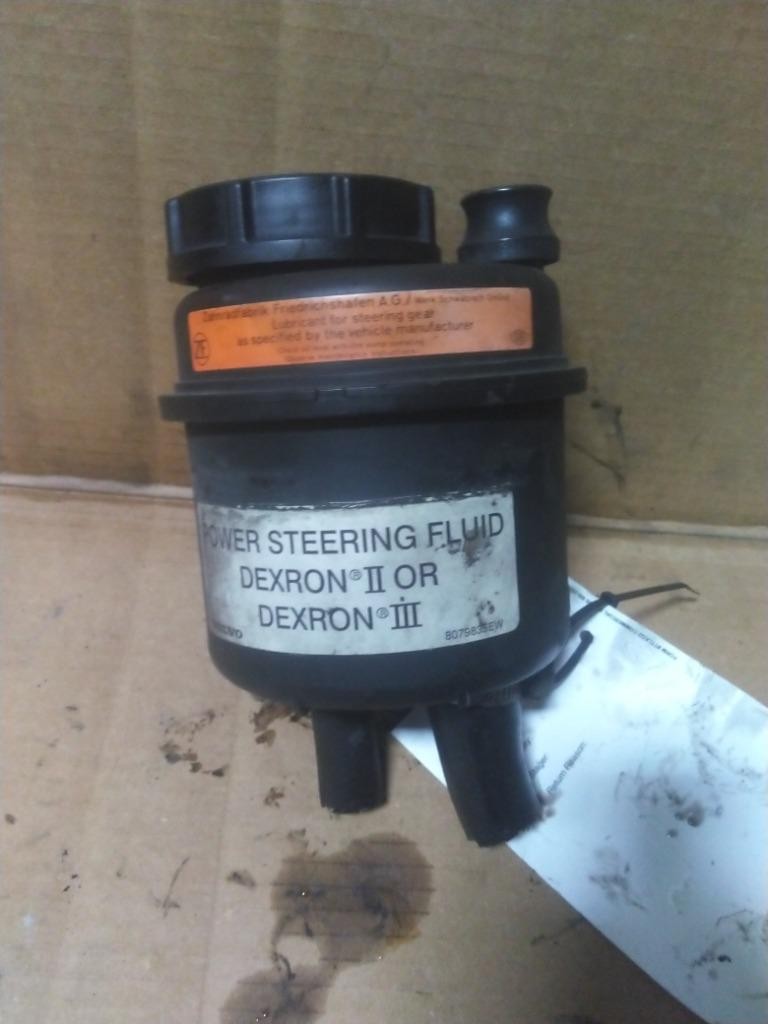Replaces 2005 VOLVO VNL POWER STEERING RESERVOIR ,  IL