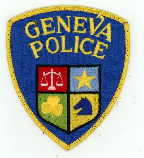 ILLINOIS IL GENEVA POLICE NICE SHOULDER PATCH SHERIFF