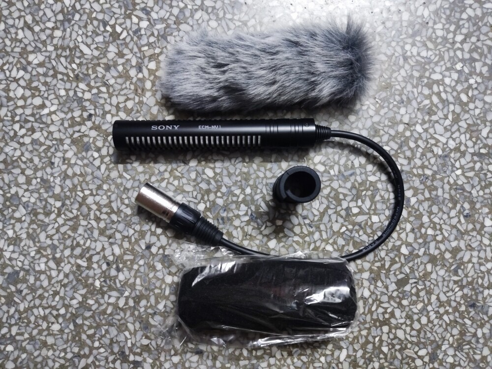 Pro Mic Microphone Mic/Hot Seat for Sony DSR-PD150 DSR-PD250P DXC-637P