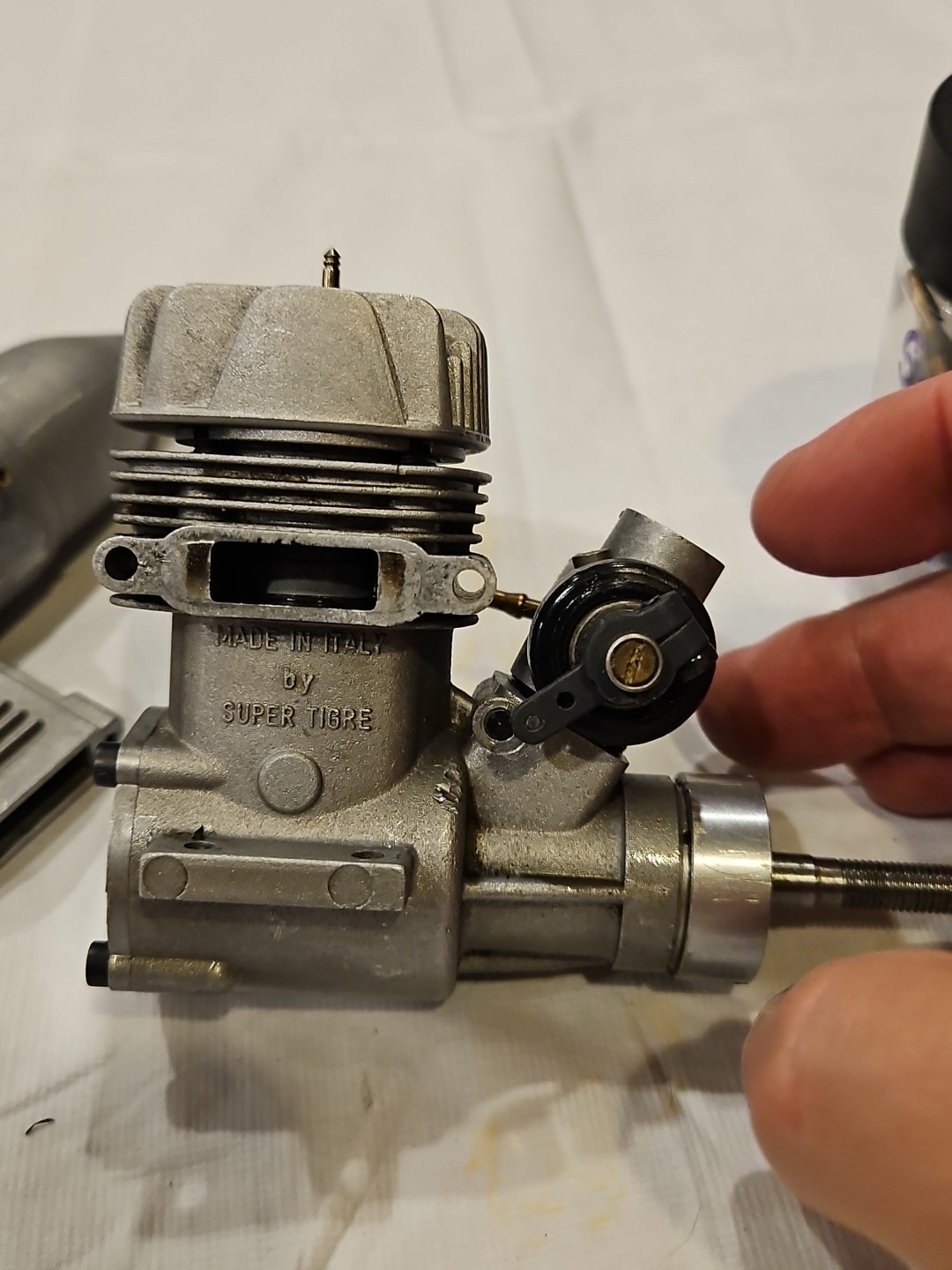 Supertigre 45R/c Model Airplane Engine With Extra Parts
