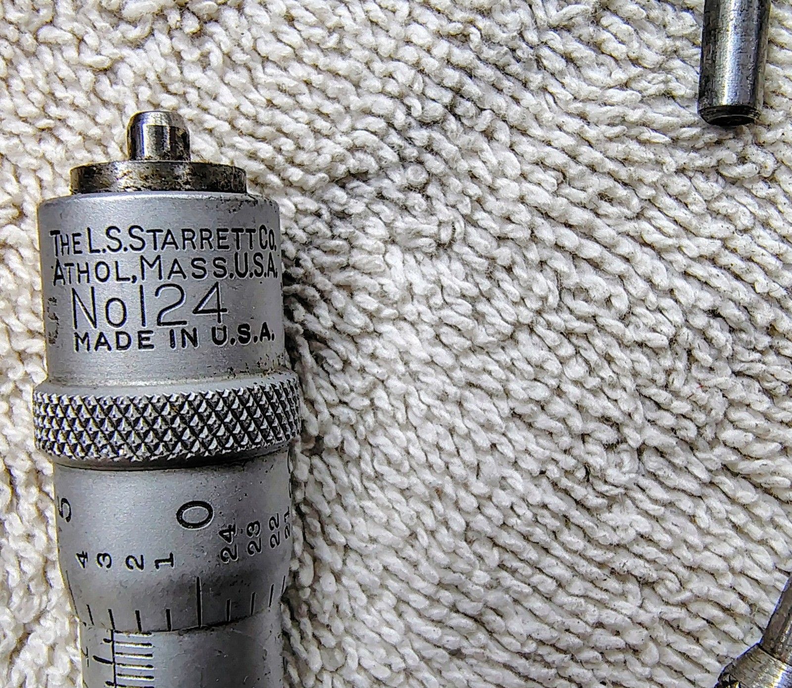 🗽 L.S. STARRETT No. 124 INSIDE MICROMETER Made In USA