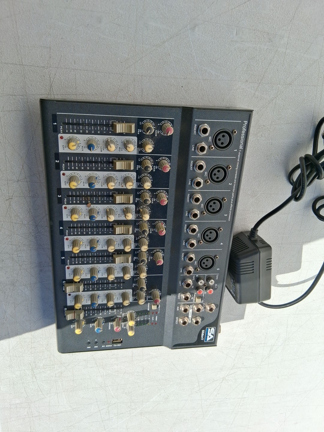 Seismic Audio SA Slider 7 Professional Mixing Console