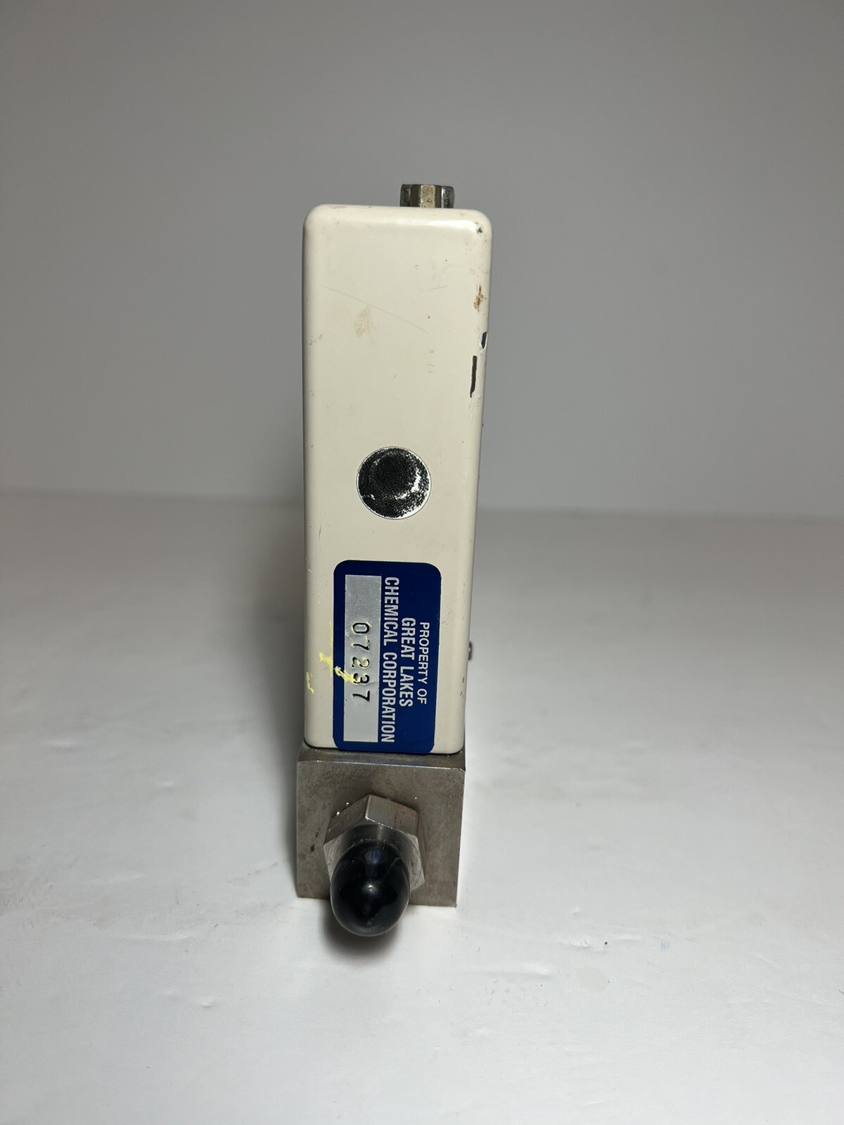 Teledyne Hastings Mass Flow Controller Model 202C, 0-500 SCCM, Air