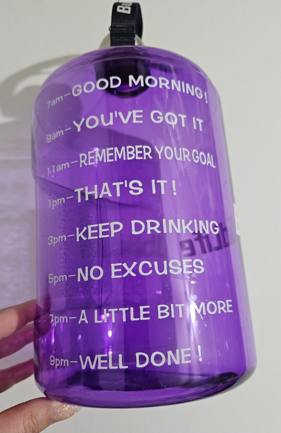 QuiFit 1 Gallon Water Bottle - Motivational Time Marker Leak-Proof-Purple, Strap