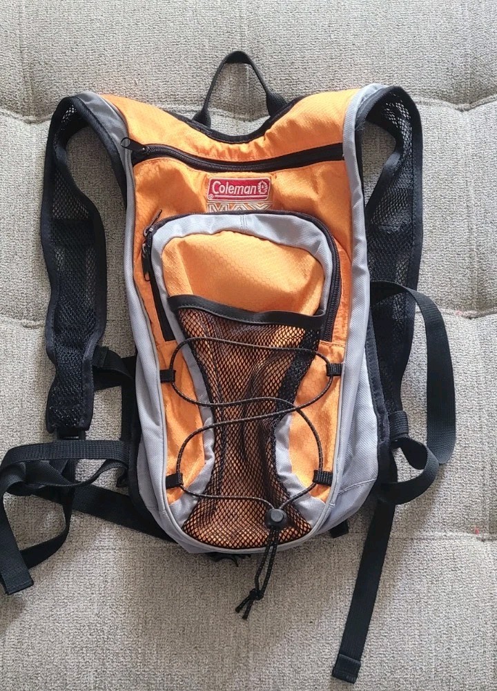 Coleman MAX 2L Water Bag Bladder Hydration Backpack Trail Hiking Camping