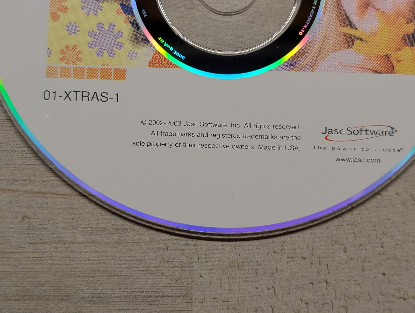 Jasc Paint Shop Xtras Creative Edition 1 CD-ROM Software for Image Editing